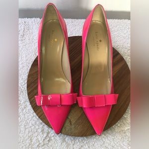 NEW Kate Spade bright pink heels with bow